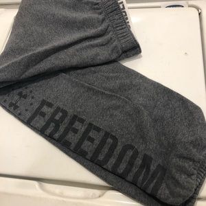 Under Armor Sweat pants
